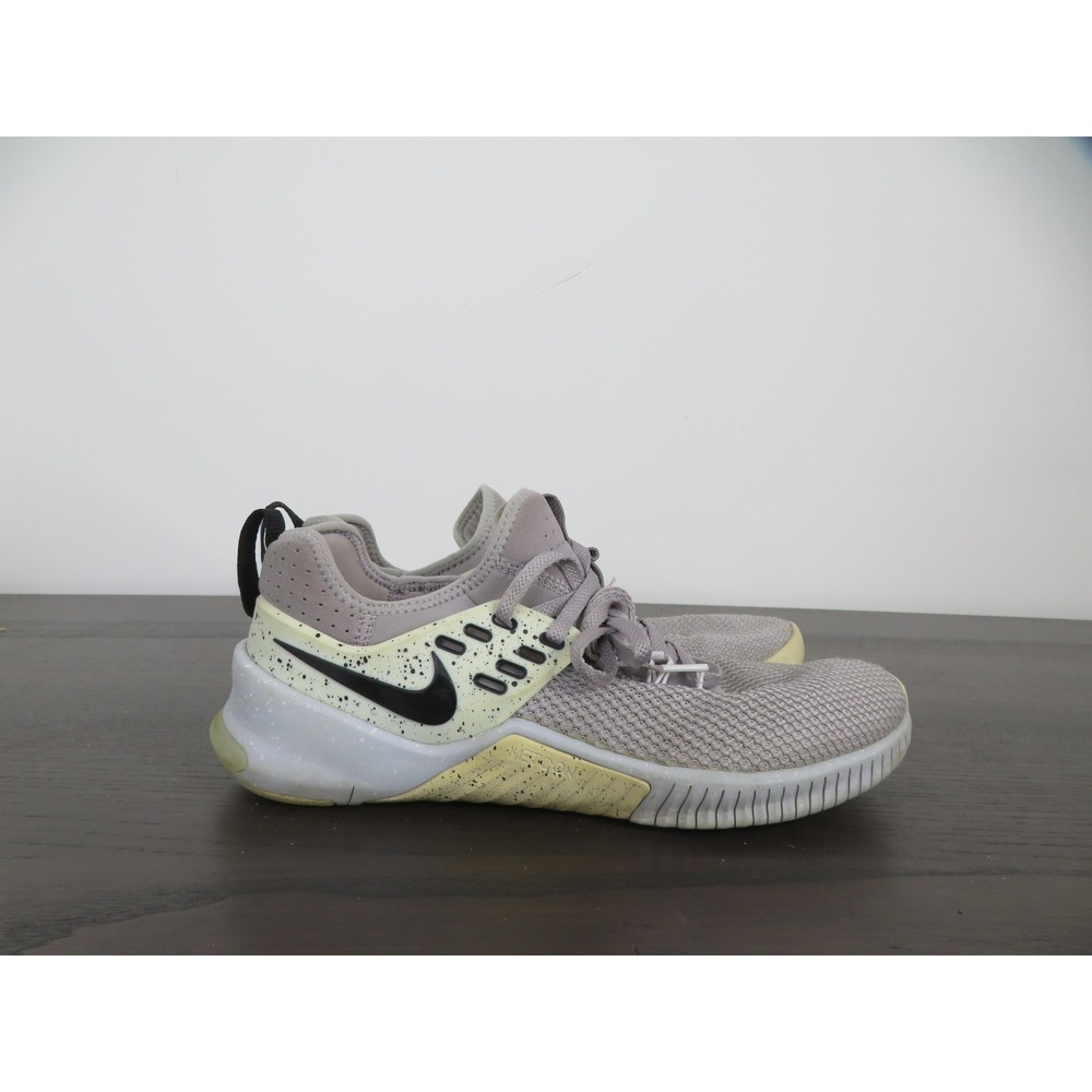 Nike Free Metcon Shoes Mens 9 Gray Cross Training Sneakers AH8141-004 Gym